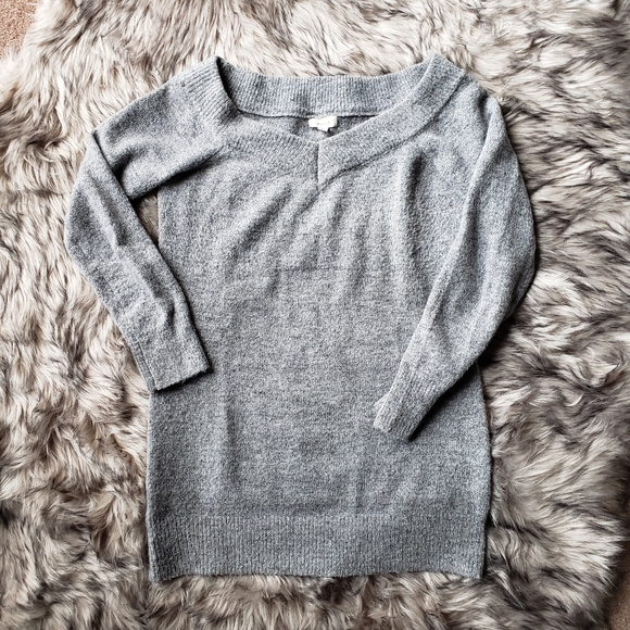 🌺 Debut Boatneck sweater 🌺 - Picture 1 of 4